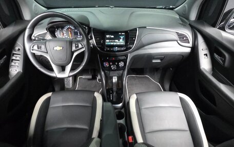 Chevrolet Trax, 2021 год, 1 082 000 рублей, 8 фотография