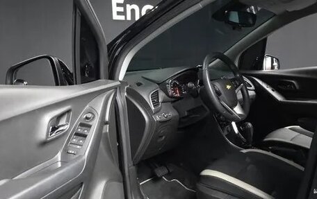 Chevrolet Trax, 2021 год, 1 082 000 рублей, 5 фотография
