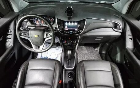 Chevrolet Trax, 2021 год, 1 031 000 рублей, 9 фотография