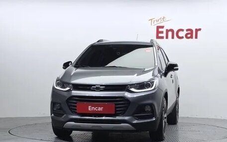 Chevrolet Trax, 2021 год, 1 042 000 рублей, 2 фотография