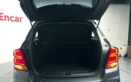 Chevrolet Trax, 2021 год, 1 042 000 рублей, 8 фотография
