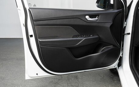 Hyundai Solaris II рестайлинг, 2018 год, 1 220 000 рублей, 11 фотография