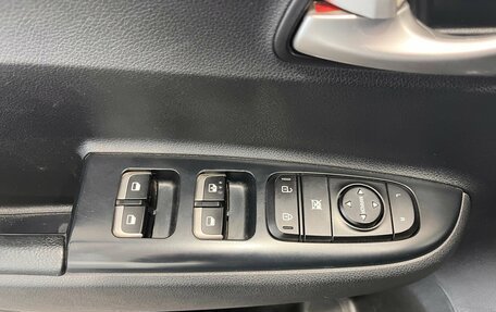 KIA Rio IV, 2018 год, 949 900 рублей, 10 фотография