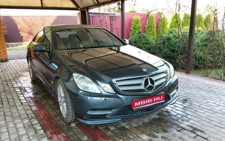 Mercedes-Benz E-Класс, 2012 год, 1 500 000 рублей, 1 фотография