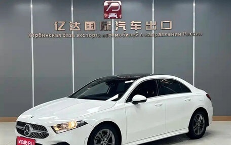 Mercedes-Benz A-Класс, 2023 год, 1 600 000 рублей, 1 фотография