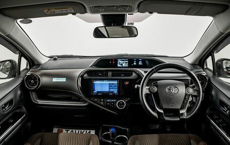 Toyota Aqua I, 2019 год, 1 320 000 рублей, 9 фотография