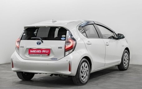 Toyota Aqua I, 2019 год, 1 320 000 рублей, 4 фотография