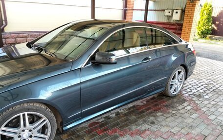 Mercedes-Benz E-Класс, 2012 год, 1 500 000 рублей, 6 фотография