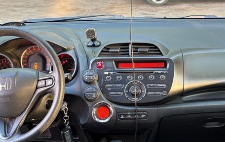 Honda Jazz II рестайлинг, 2011 год, 970 000 рублей, 4 фотография