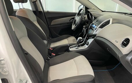 Chevrolet Cruze II, 2013 год, 789 000 рублей, 10 фотография
