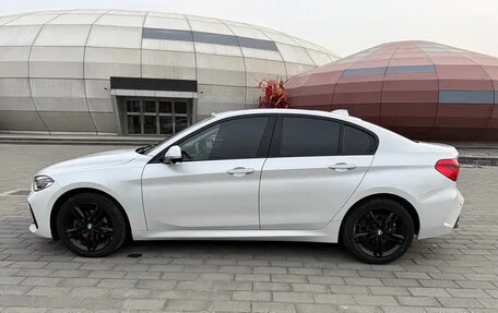 BMW 1 серия, 2022 год, 1 320 000 рублей, 4 фотография