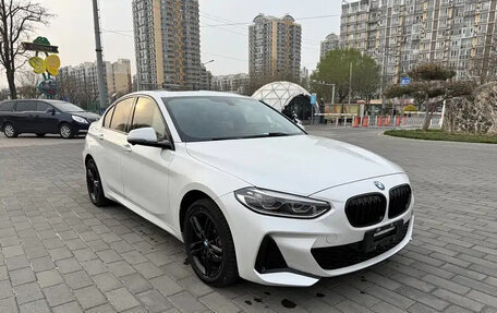 BMW 1 серия, 2022 год, 1 320 000 рублей, 3 фотография