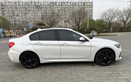 BMW 1 серия, 2022 год, 1 320 000 рублей, 5 фотография