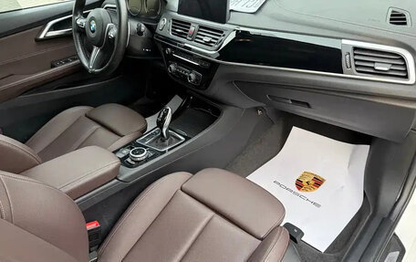 BMW 1 серия, 2022 год, 1 320 000 рублей, 11 фотография