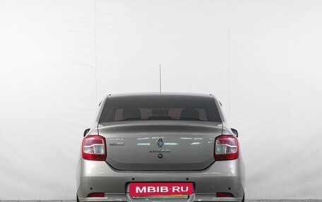 Renault Logan II, 2017 год, 889 000 рублей, 6 фотография