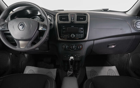 Renault Logan II, 2017 год, 889 000 рублей, 14 фотография
