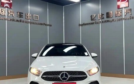 Mercedes-Benz A-Класс, 2023 год, 1 600 000 рублей, 2 фотография