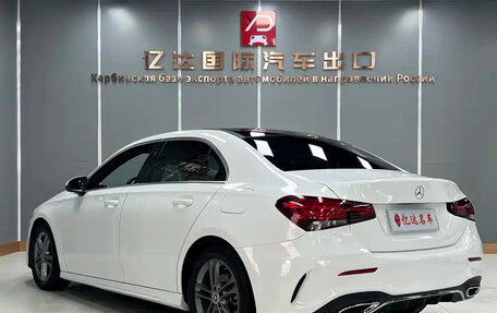 Mercedes-Benz A-Класс, 2023 год, 1 600 000 рублей, 4 фотография