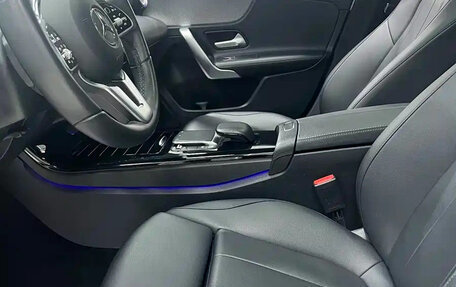 Mercedes-Benz A-Класс, 2023 год, 1 600 000 рублей, 14 фотография