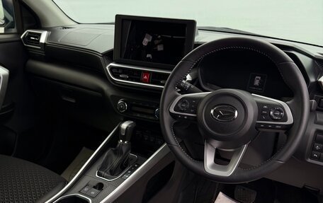Daihatsu Rocky, 2023 год, 1 120 000 рублей, 15 фотография