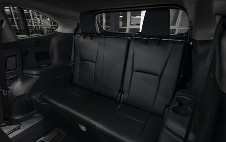 Toyota Highlander, 2026 год, 5 699 000 рублей, 18 фотография