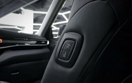 Toyota Highlander, 2026 год, 5 699 000 рублей, 20 фотография
