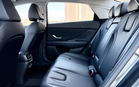 Hyundai Elantra, 2023 год, 1 477 000 рублей, 13 фотография