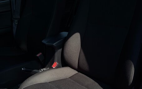 Toyota Corolla, 2023 год, 1 200 000 рублей, 19 фотография