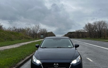 Mazda 3, 2017 год, 1 600 000 рублей, 1 фотография