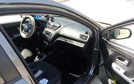 KIA Rio III рестайлинг, 2013 год, 870 000 рублей, 1 фотография