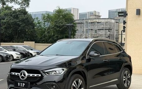 Mercedes-Benz GLA, 2022 год, 2 145 000 рублей, 1 фотография