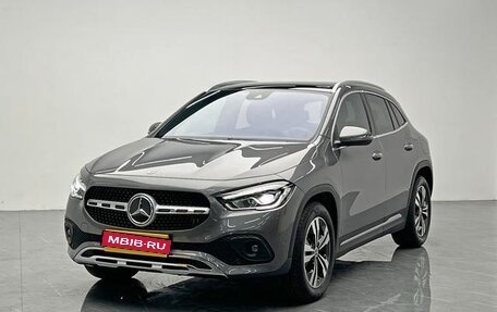 Mercedes-Benz GLA, 2022 год, 2 135 000 рублей, 1 фотография