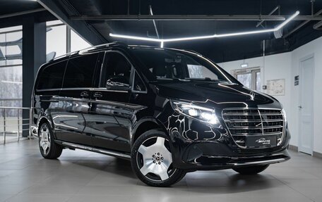 Mercedes-Benz V-Класс, 2026 год, 14 590 000 рублей, 3 фотография