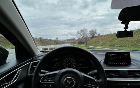 Mazda 3, 2017 год, 1 600 000 рублей, 6 фотография
