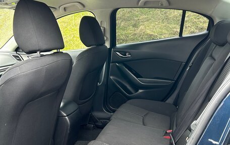 Mazda 3, 2017 год, 1 600 000 рублей, 8 фотография