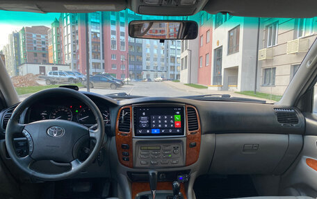 Toyota Land Cruiser 100 рестайлинг 2, 2000 год, 1 050 000 рублей, 8 фотография