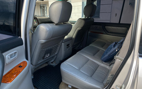 Toyota Land Cruiser 100 рестайлинг 2, 2000 год, 1 050 000 рублей, 7 фотография