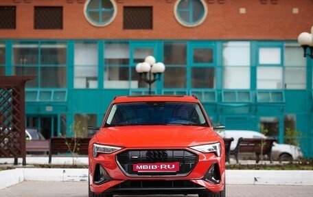 Audi e-tron Sportback I, 2020 год, 5 250 000 рублей, 5 фотография
