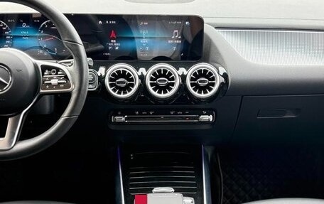 Mercedes-Benz GLA, 2022 год, 2 145 000 рублей, 5 фотография