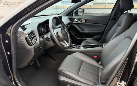Mazda CX-4, 2023 год, 2 105 000 рублей, 11 фотография