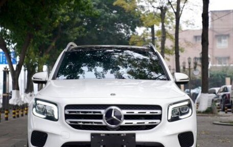 Mercedes-Benz GLB, 2022 год, 2 380 000 рублей, 2 фотография