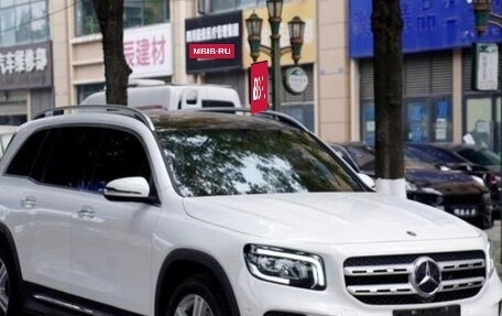 Mercedes-Benz GLB, 2022 год, 2 380 000 рублей, 3 фотография