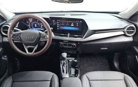 Chevrolet Trax, 2025 год, 1 650 000 рублей, 9 фотография