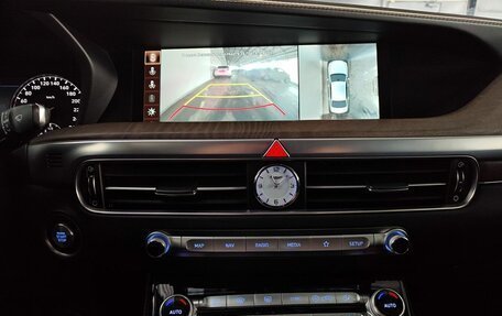 Genesis G90 I рестайлинг, 2019 год, 2 155 000 рублей, 13 фотография