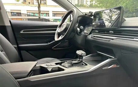 Geely Emgrand, 2023 год, 964 000 рублей, 9 фотография