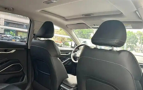 Geely Emgrand, 2023 год, 964 000 рублей, 18 фотография
