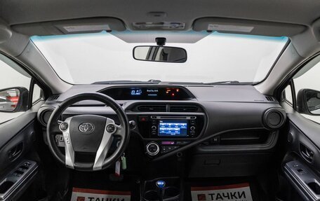 Toyota Prius c I, 2016 год, 1 245 000 рублей, 9 фотография