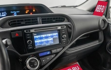 Toyota Prius c I, 2016 год, 1 245 000 рублей, 12 фотография