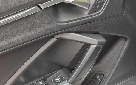 Audi Q3, 2018 год, 3 825 000 рублей, 9 фотография