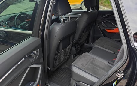 Audi Q3, 2018 год, 3 825 000 рублей, 13 фотография